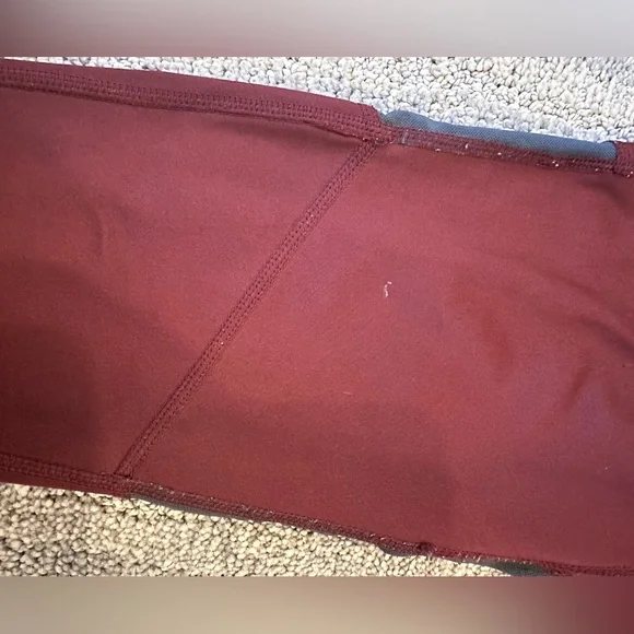 Mountain Hardwear Maroon and Gray Leggings - Picture 3 of 4